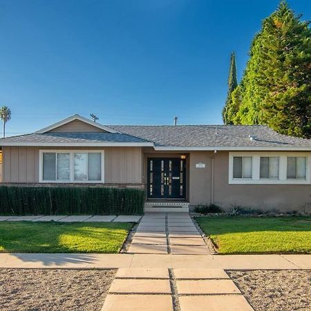 Large Home With Pool + Jacuzzi Los Angeles Eksteriør billede