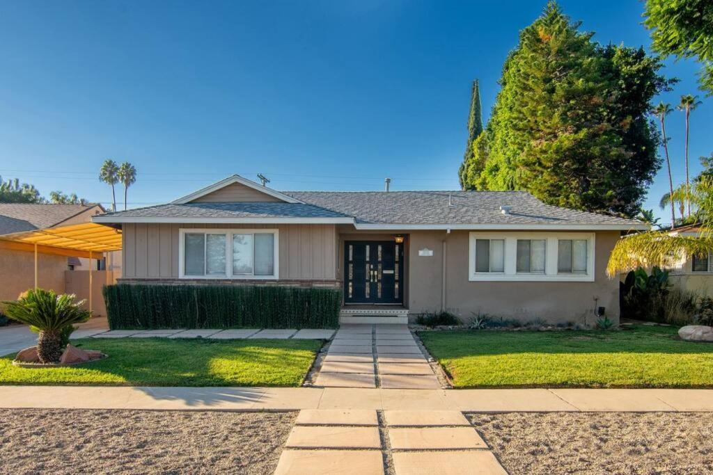 Large Home With Pool + Jacuzzi Los Angeles Eksteriør billede