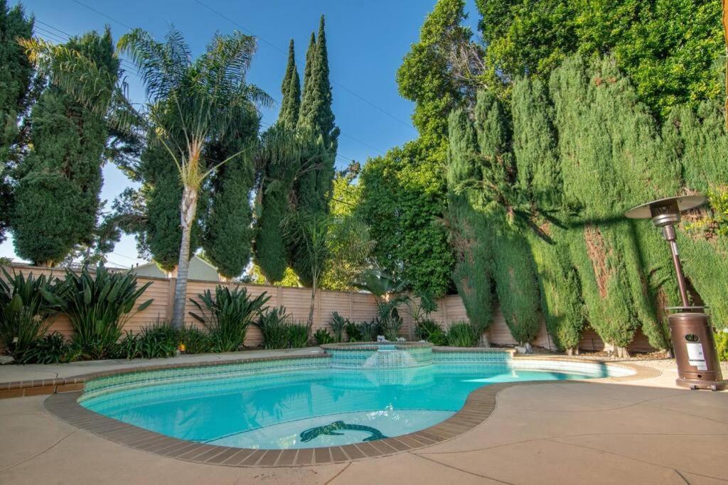 Large Home With Pool + Jacuzzi Los Angeles Eksteriør billede
